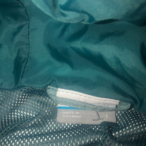 Columbia Hooded Zip Up Rain Jacket - Picture 5 of 5